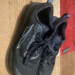 ALTRA Women's Paradigm 5- Medium